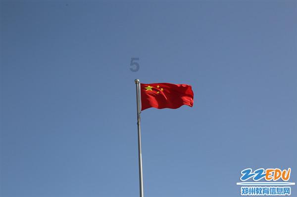 重庆姐弟坠亡案两罪犯被执行死刑，孩子生母赴天台寺祭奠