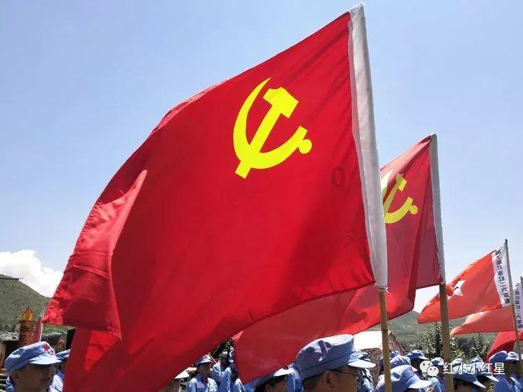 为什么总有人误以为我奇丑无比，我真的很郁闷，就因为我漂亮聪明，所以我肯定不好看？什么逻辑？游戏画面