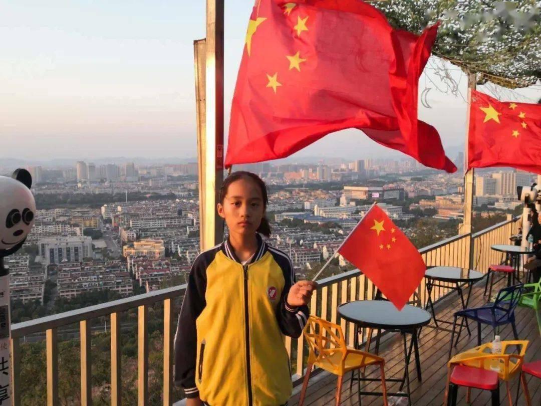 可爱小小警察