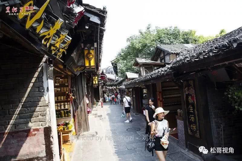 泰山区举行“赏文化 品年味”冬季“村晚”