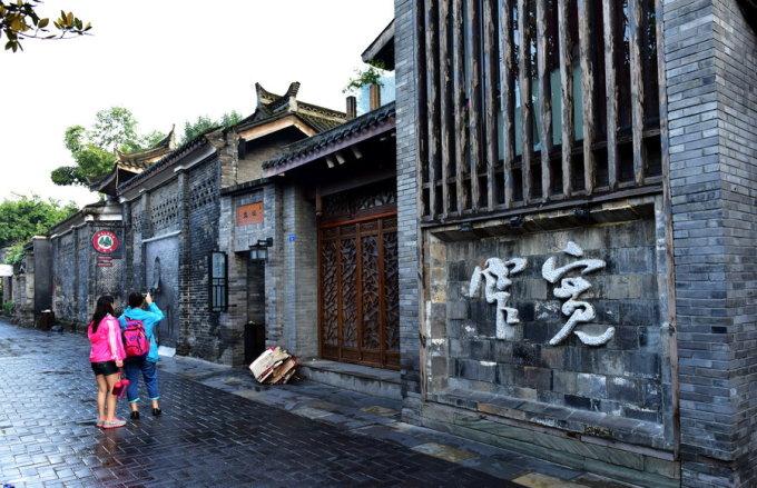 曹操平定河北的8年间，刘表、刘备、孙权等人为何毫无作为？